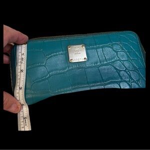 MCM TEAL LONG WALLET GUC many card slots/inside pockets .1 zipper inside pocket